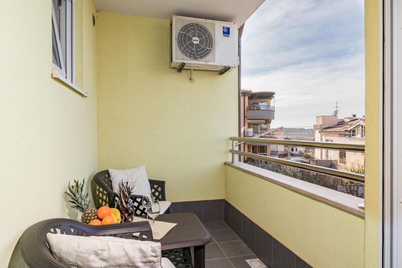 Apartment Klara Πούλα Εξωτερικό φωτογραφία